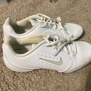 Nike Cheer Shoes used only one season size 9